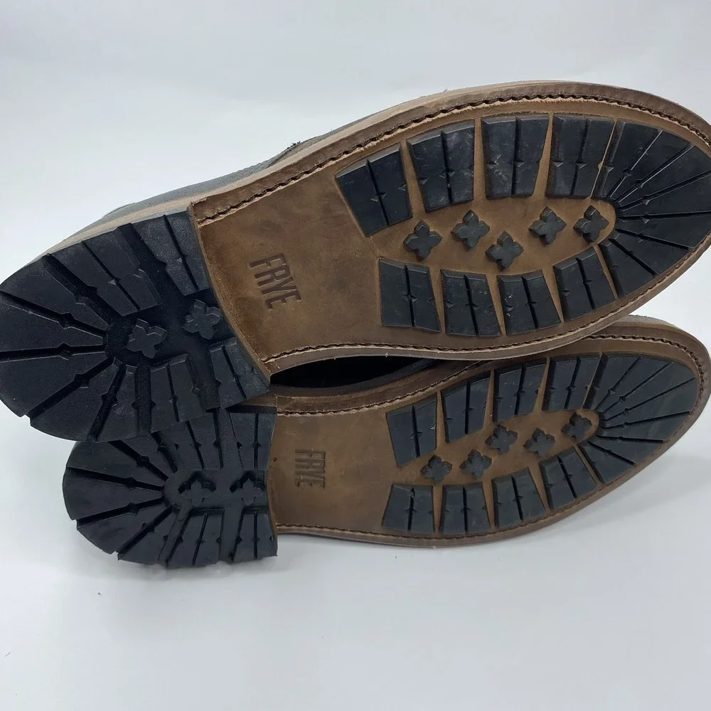 Frye new without
